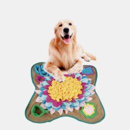 Newest Design Puzzle Relieve Stress Slow Food Smell Training Blanket Nose Pad Silicone Pet Feeding Mat 06-1271 gmtpet.net